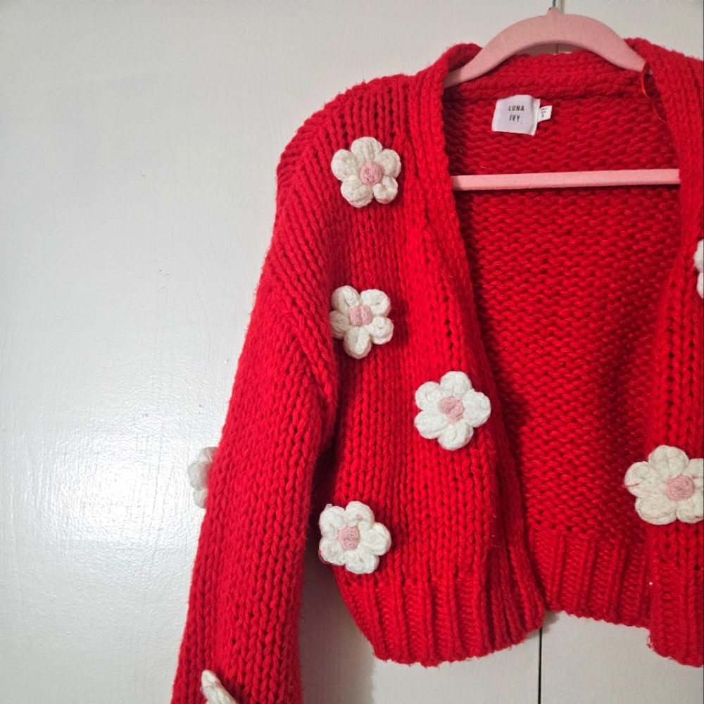 Chunky Red Knit Cropped Cardigan with White Flower Details